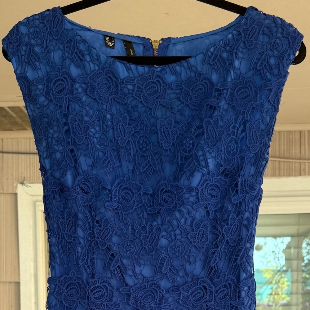 Mango Suit Royal Blue Floral Lace Sheath Dress Scalloped Hem Size 4 - Picture 2 of 11